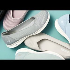 Set of 2 Skechers knit ballet shoes